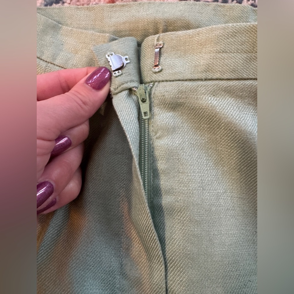 Lauren Ralph Lauren 100% Linen Cropped Trousers
Size 8 - Picture 3 of 5